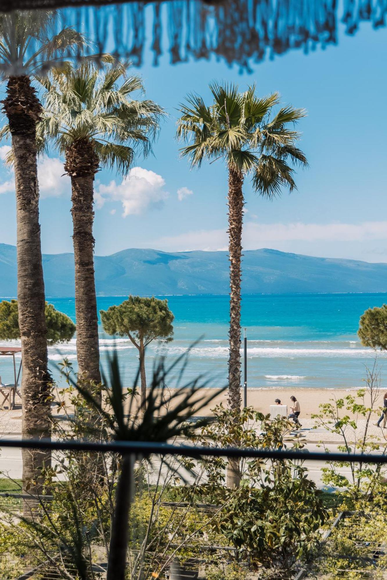 Mustafa Suites Vlorë Buitenkant foto