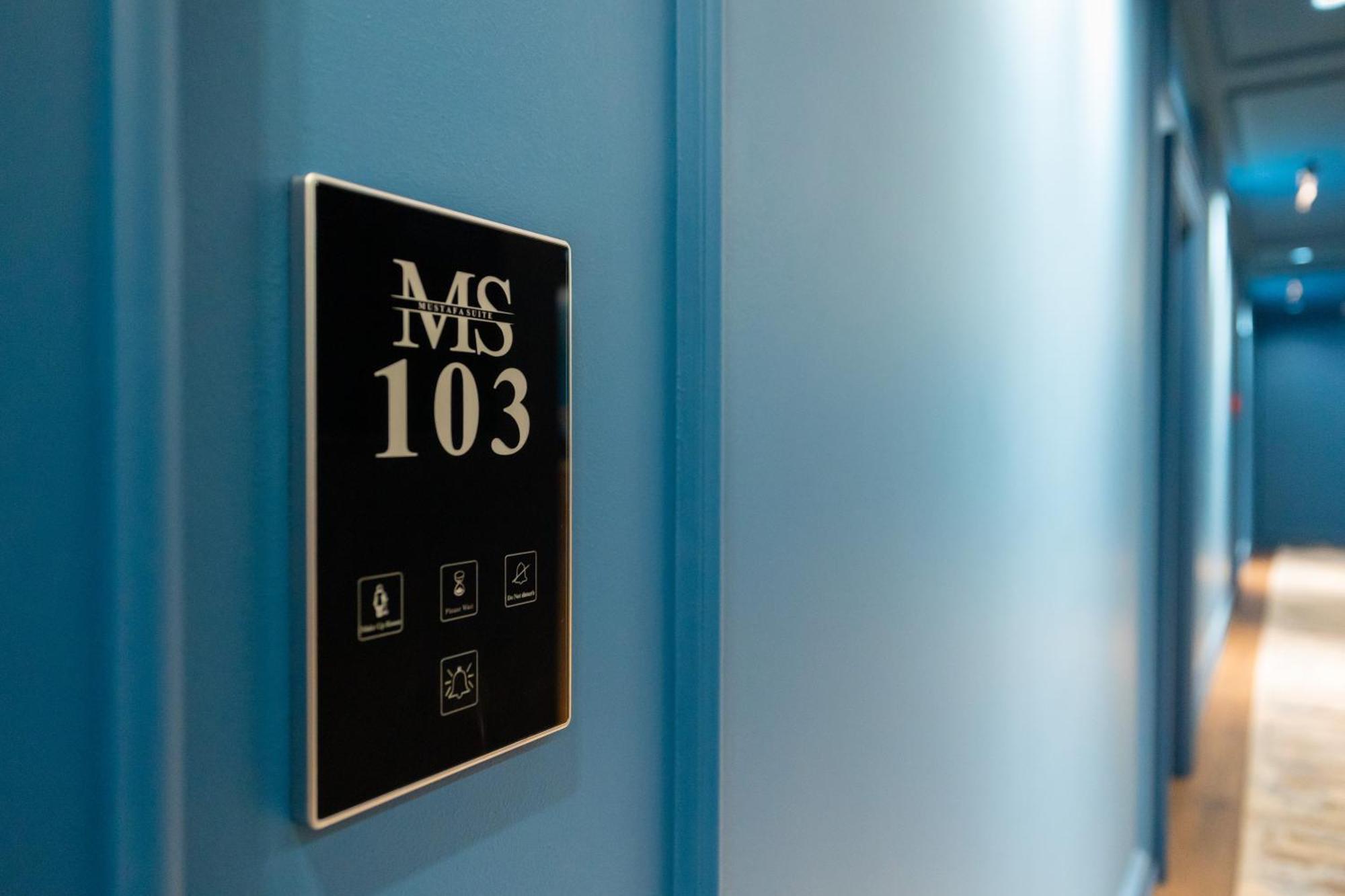 Mustafa Suites Vlorë Buitenkant foto