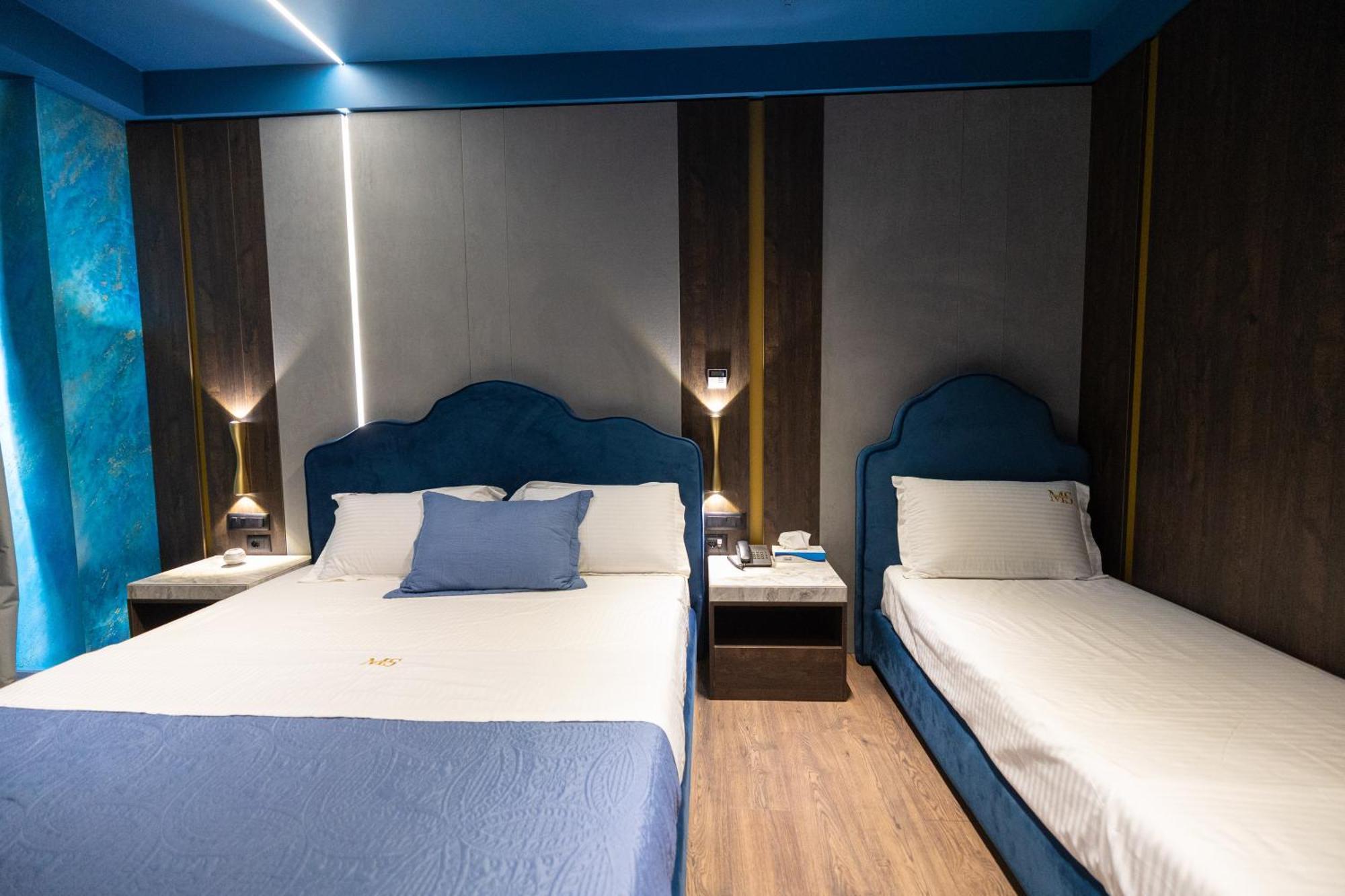 Mustafa Suites Vlorë Buitenkant foto