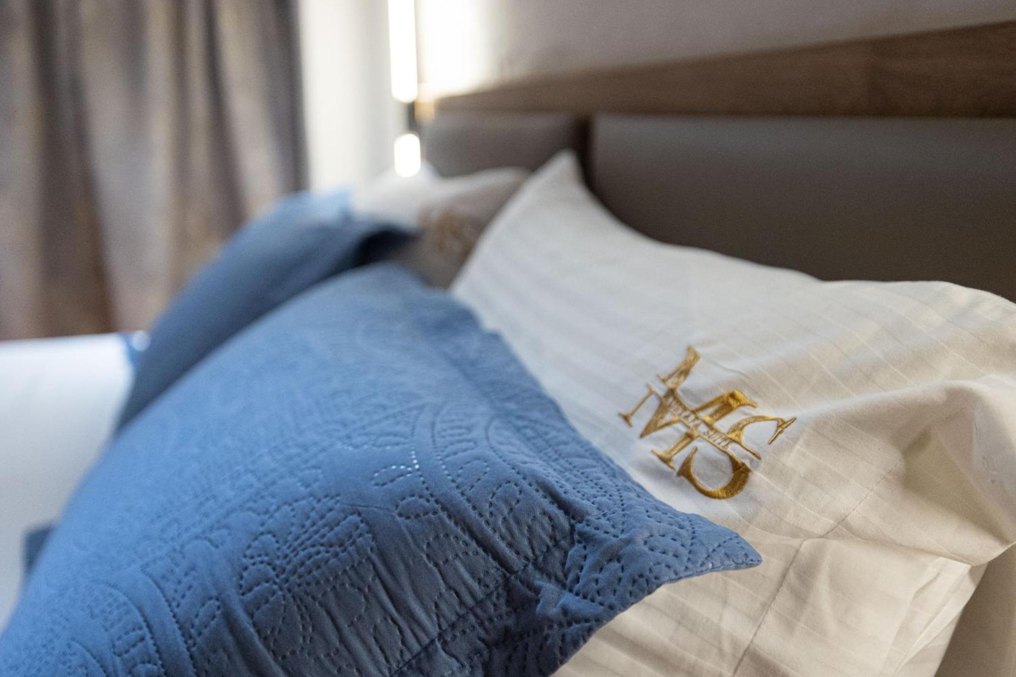 Mustafa Suites Vlorë Buitenkant foto
